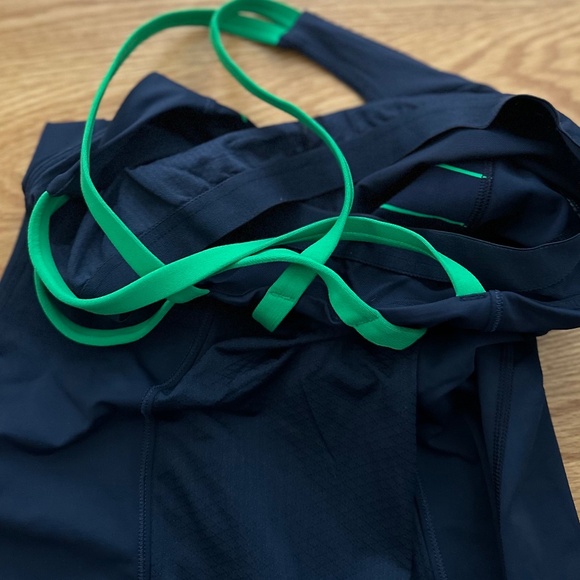 Lululemon NWOT Energy Tank (8) - Picture 5 of 15